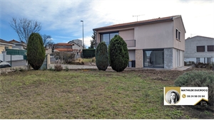 maison-villa à la vente -   63670  LE CENDRE, surface 141 m2 vente maison-villa - APR583349